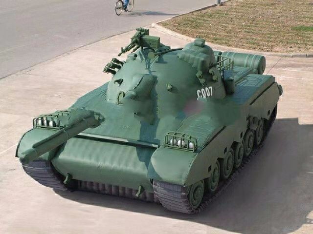 台江军用充气坦克车